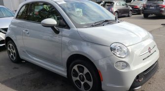 2017 Fiat 500 24