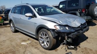 2018 Volkswagen Golf 1.8 в США