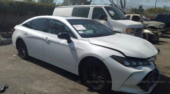 2020 Toyota Avalon 2.5