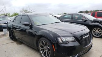 2018 Chrysler 300 3.6