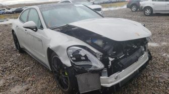 2018 Porsche Panamera 3.0