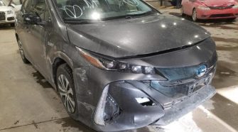 2021 Toyota Prius 1.8