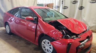 2021 Toyota Prius 1.8