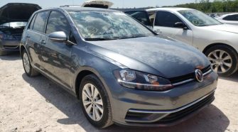 2021 Volkswagen Golf 1.4 в США