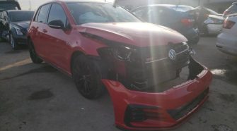 2020 Volkswagen Golf GTI 2.0 в США