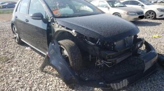 2021 Volkswagen Golf GTI 2.0 в США