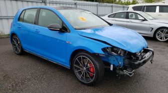 2021 Volkswagen Golf GTI 2.0 в США