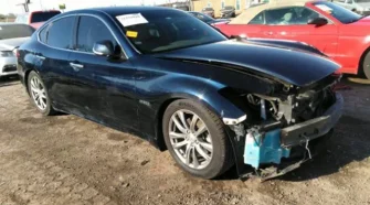 2018 Infiniti Q70 3.5