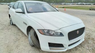 2018 Jaguar XF 2.0