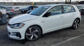 2021 Volkswagen Golf GTI 2.0