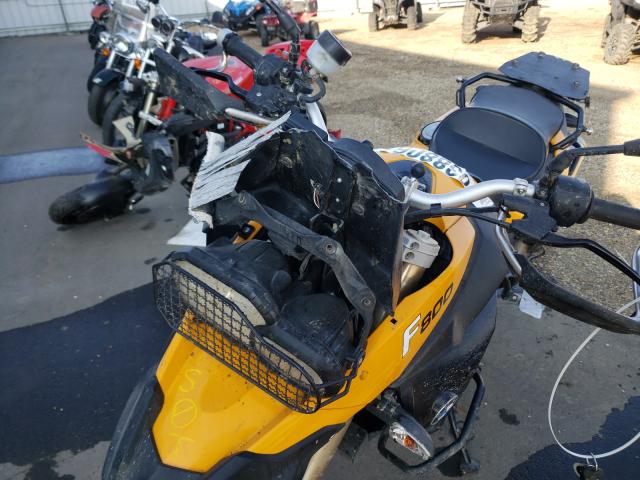  F 800
