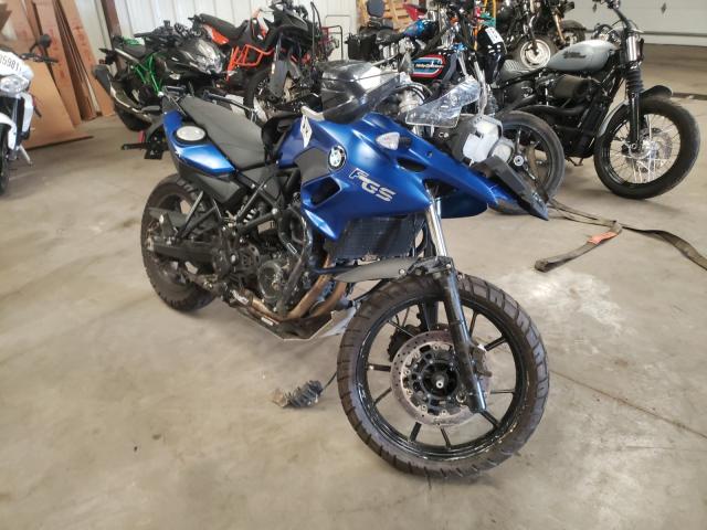  F 700