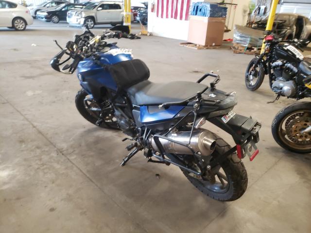  F 700