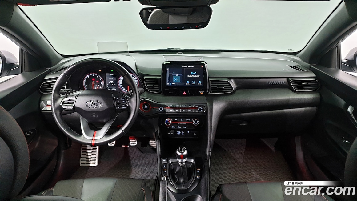  Veloster