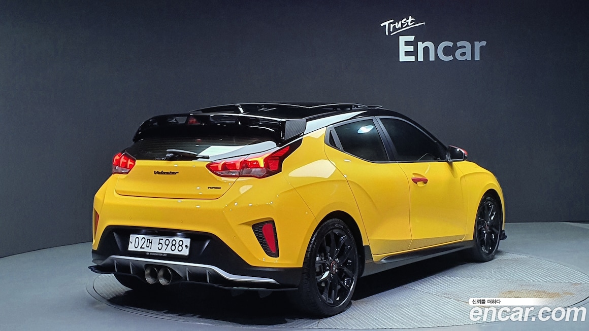  Veloster