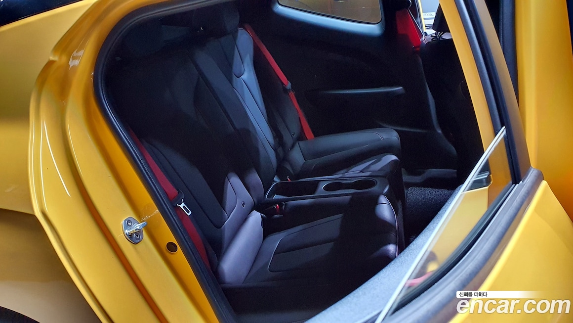  Veloster