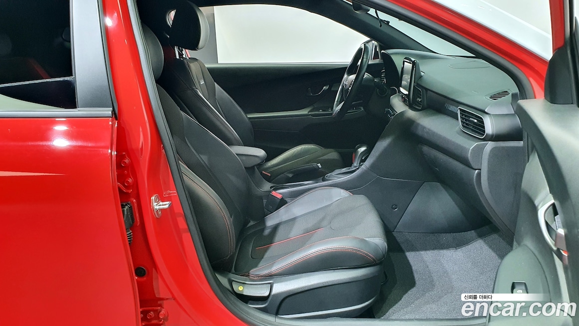  Veloster