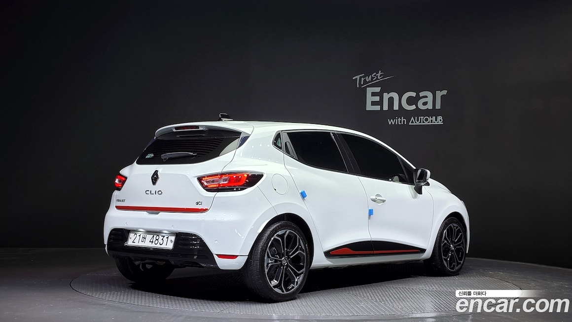  Clio