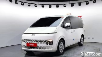 2022 Hyundai Staria 2.2